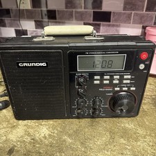 Grundig S450DLX Portable AM FM
