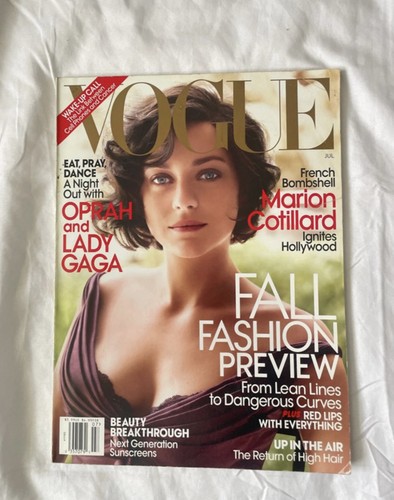 Vogue magazine marion - magazine,