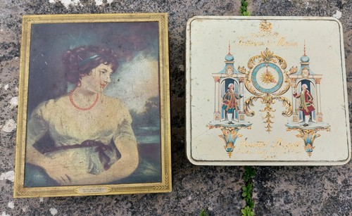 Vintage biscuit tins 1 x - 2, tins.