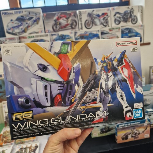 Bandai wing gundam xxxg 01w - gundam, xxxg-01w