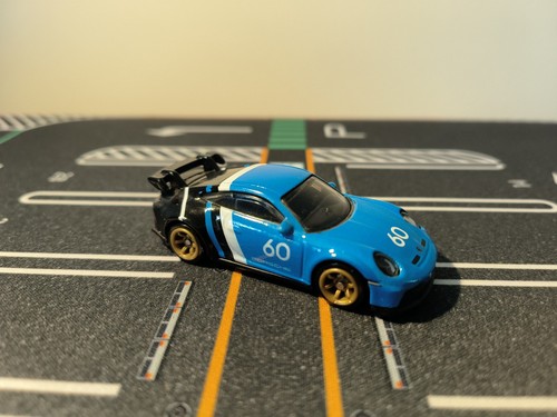 Hot wheels premium - premium, car