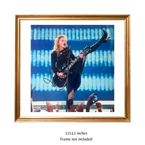 Madonna autograph hand signed - hand,