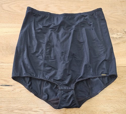 Charnos ladie hourglass - charnos, waist