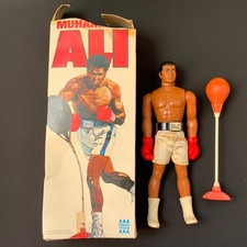 Vintage Muhammed Ali Action Figure + Punch Ball 1976 Denys Fisher Mego BOXED