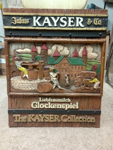 Relief wall hanging pub - wall,