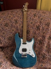 Flight Baritone Pathfinder Electric Ukulele (DGBE) In Blue