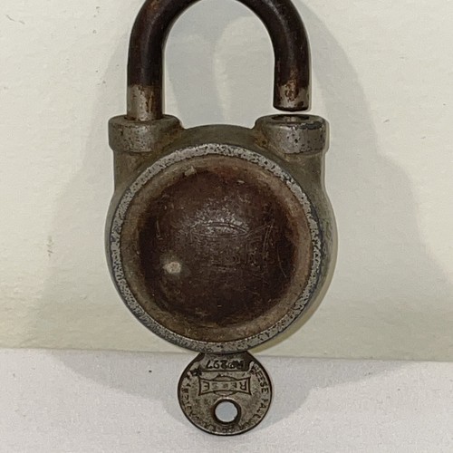 Working antique reese - working, padlock