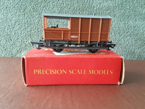 Tri ang 124 brake van - r.124, (long