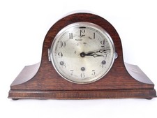 Vintage Unnamed Oak Mantle Clock. #14