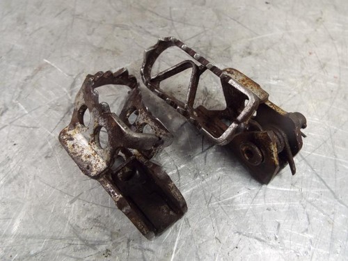 1989 yamaha 125 - yz, footpegs