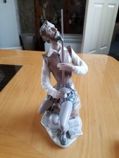 Lladro Oration DON QUIXOTE   Figurine  2344 retired 2013  no box  perfect 