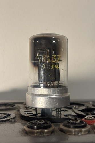 Mullard ec52 vr137 triode - vr137,