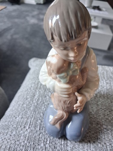 Nao lladro figurines pre owned - nao/lladro,