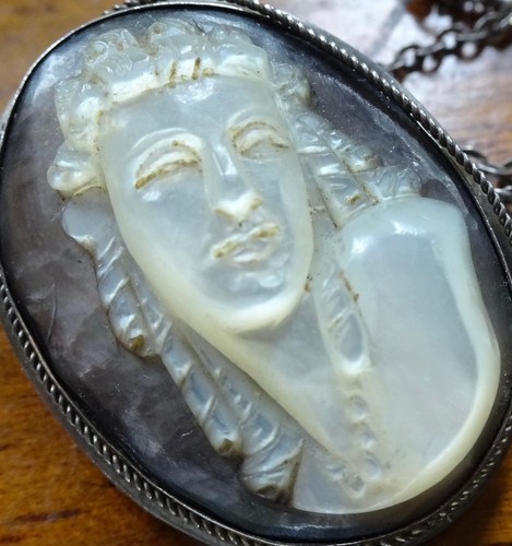 Vintage silver carved mother - silver,