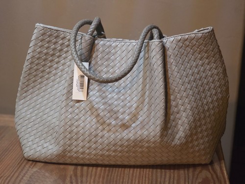 Nwt woven lulu dharma - woven, soft