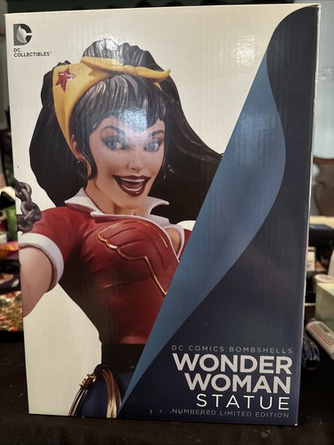Comics bombshells wonder - dc,