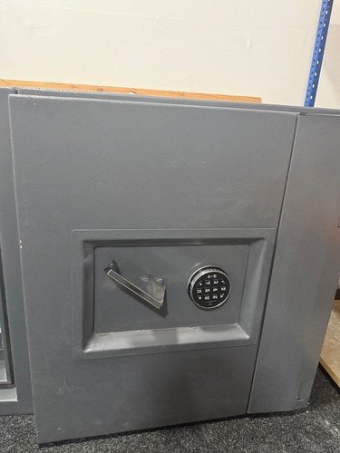 Large heavy duty floor