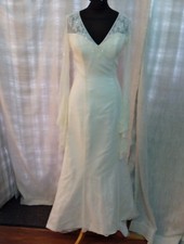 Wedding dress size 4 ivory