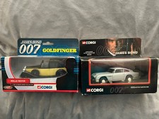 corgi james bond Aston Martin