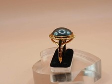 Superb Large 9 carat gold