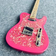 Pretty pink Taylor, the