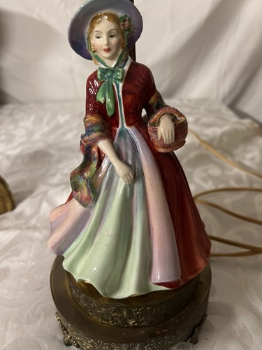 Royal doulton figurine lamp - doulton,