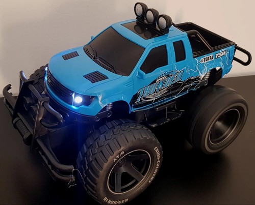 Monster truck cross country - truck,