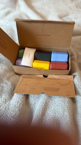Haircare travel containers set - haircare,