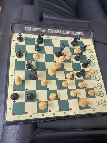 Fidelity electronics chess - fidelity,