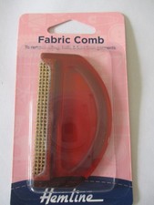Hemline Fabric Comb - plastic