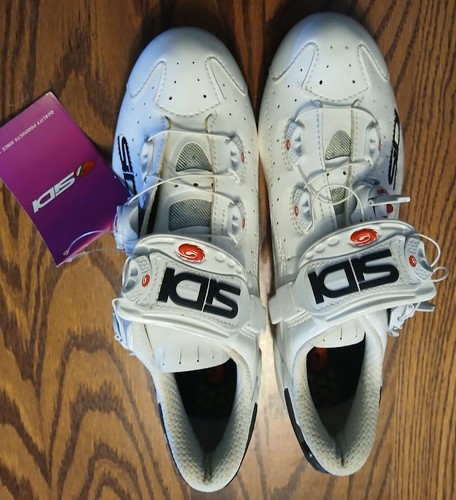 New sidi wire - new, vent