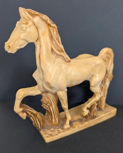 Resin rearing horse figurine - rearing,