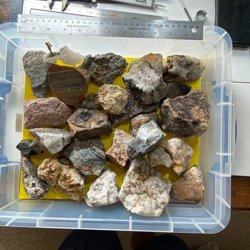 Mineral rock specimens in - mineral, &