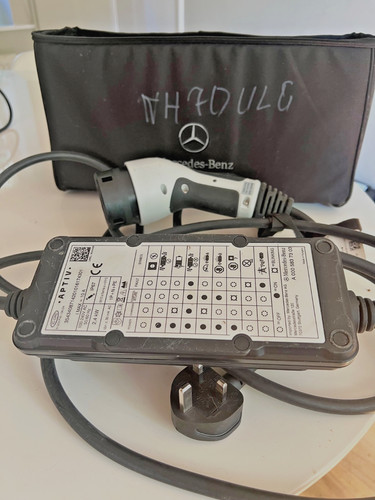 Mercedes benz charging cable - charging,