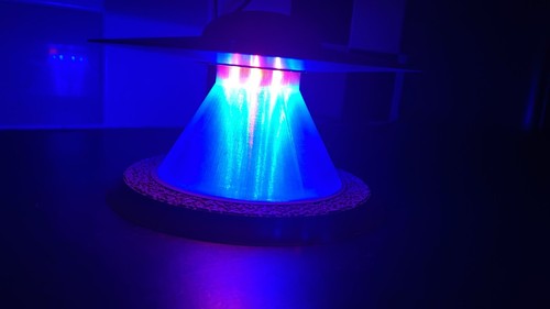 57d ufo flying - ufo/flying, from