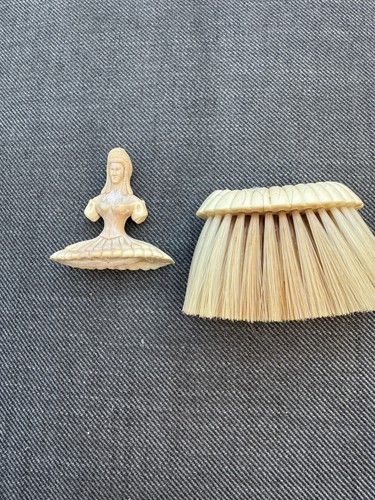 Vintage crinoline lady - vintage, crumb