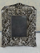 R. Carr RC 925 Sterling Silver Repoussé Cherub Photo Frame Victorian Style 4x6