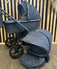 Venicci Tinum - Stylish Navy travel system