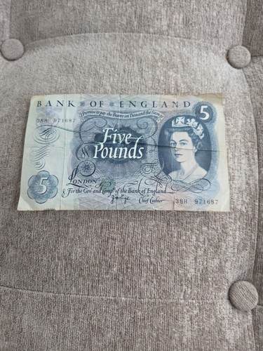 Bank england five - bank, of