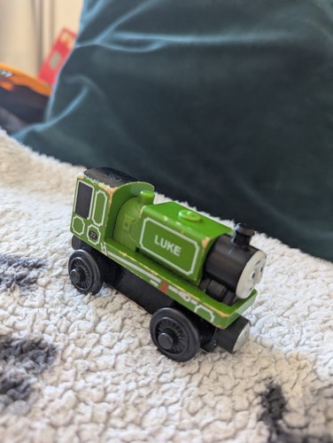 Thomas wooden railway luke - thomas,