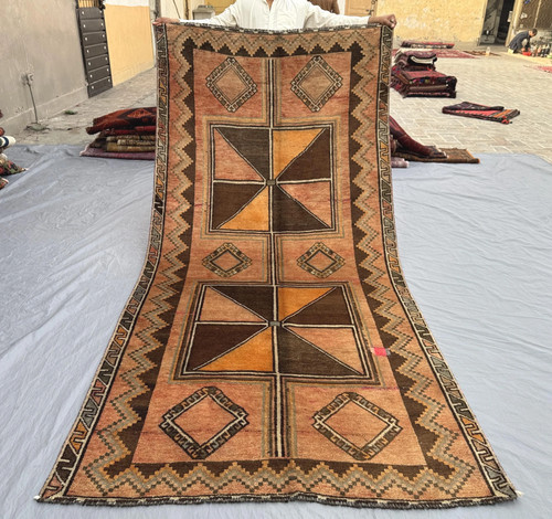 4x9 vintage afghan - 4x9,