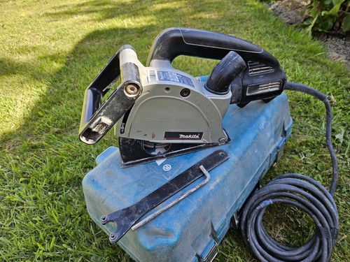 Makita sg1250 wall chaser - makita,