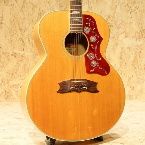 Gibson 200 artist - gibson, j-200