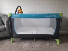 Hauck Travel Cot 125cm x 65cm x 75cm blue/green, with Mattress and  Mobile.