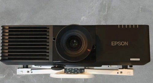 Epson l615u projector with - eb-l615u,