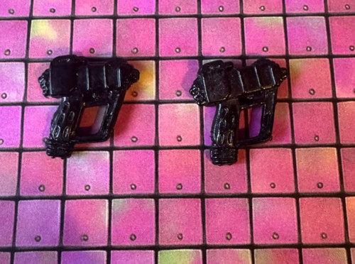 Laser guns blasters sci - /,