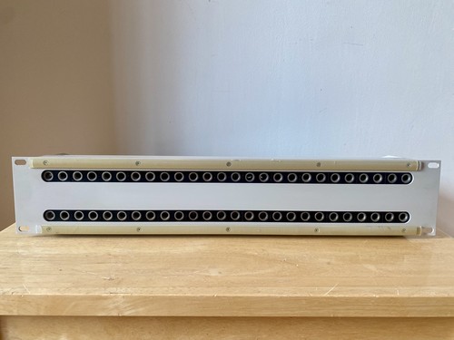 Audio patchbay 48 channels - -,