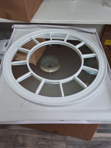 Habitat round window pane - round,