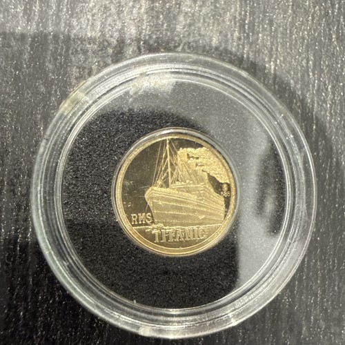 Sinking the titanic gold - of,