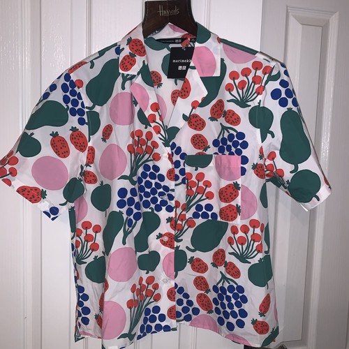 Bnwt marimekko uniqlo shirt - uniqlo,